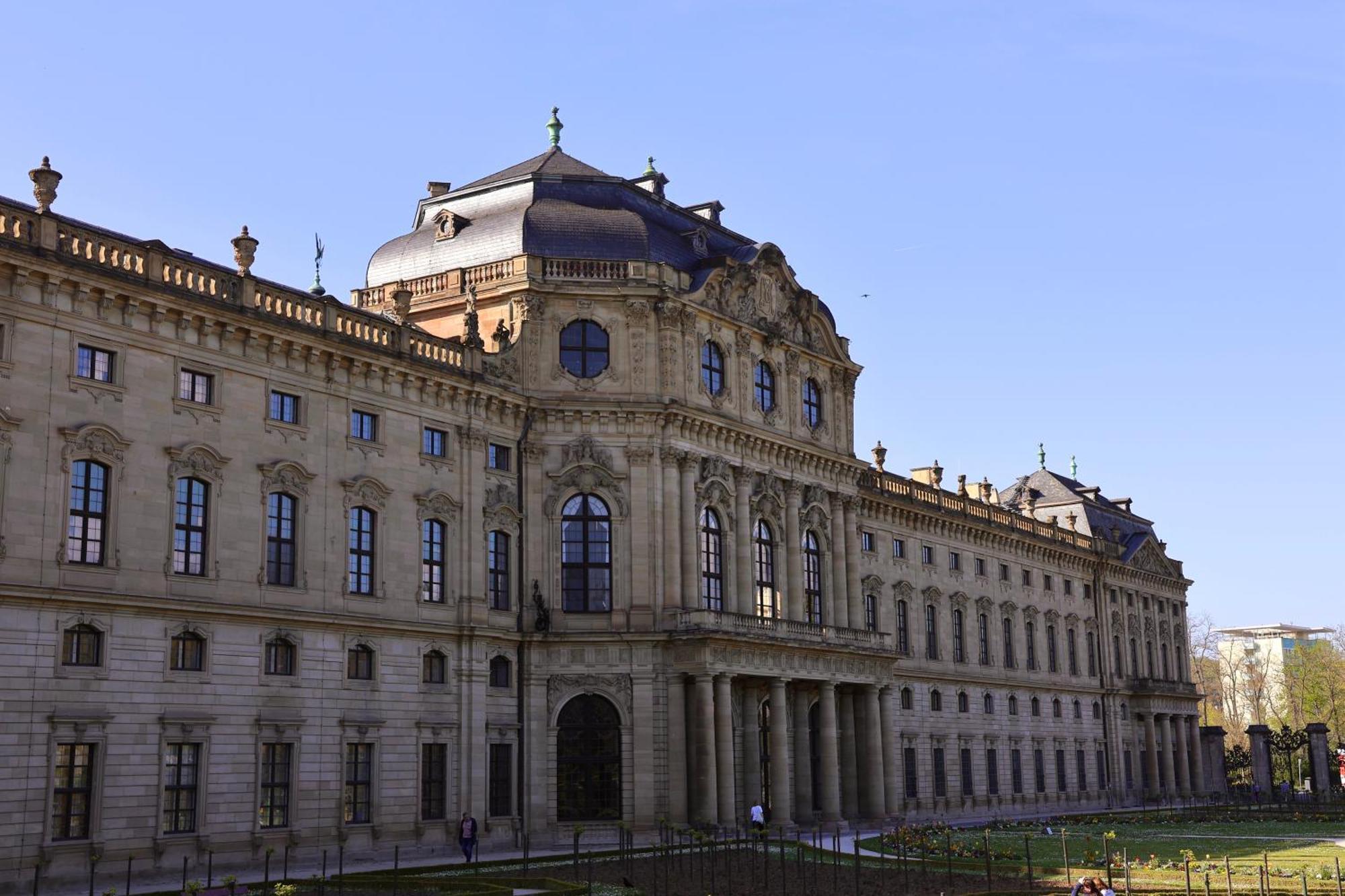 Ringpark-ferien * Würzburg